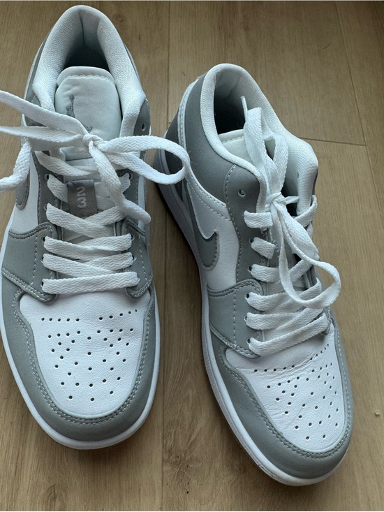 Nike Shoes - Nike Women's Athletic Sneakers in White and Light Gray